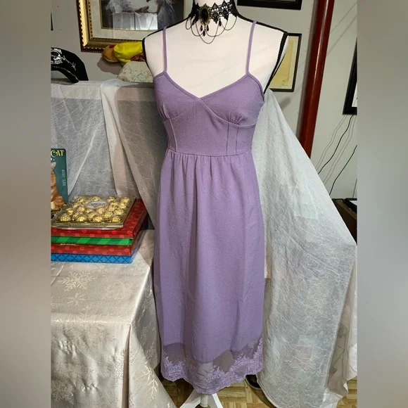 Tobi Dresses Tobi Lavender Lace Trim Dress Poshmark